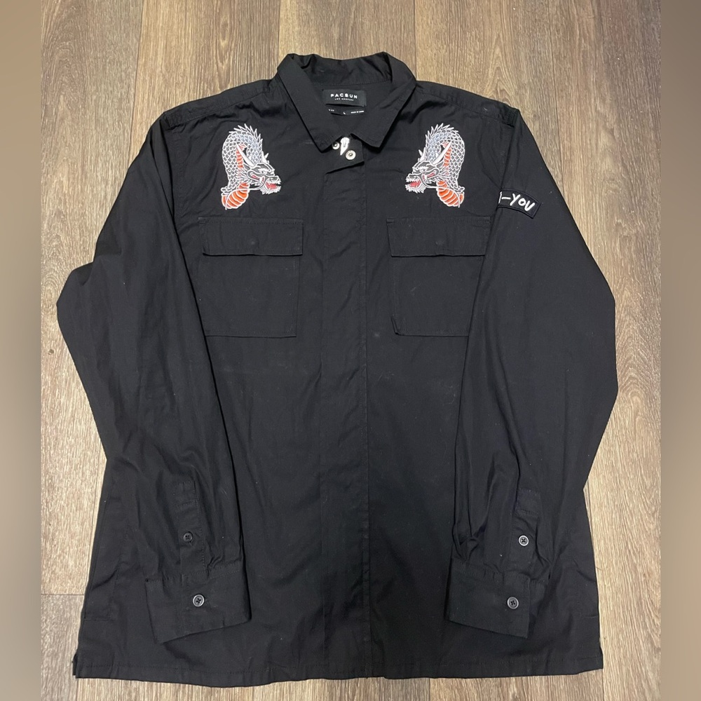 Embrodiery graphic shirt by pac sun